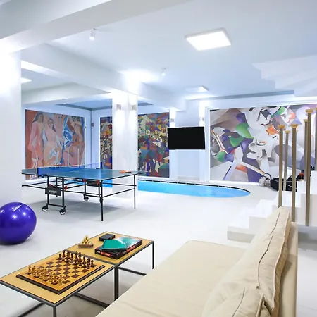فيلة The Mansion *